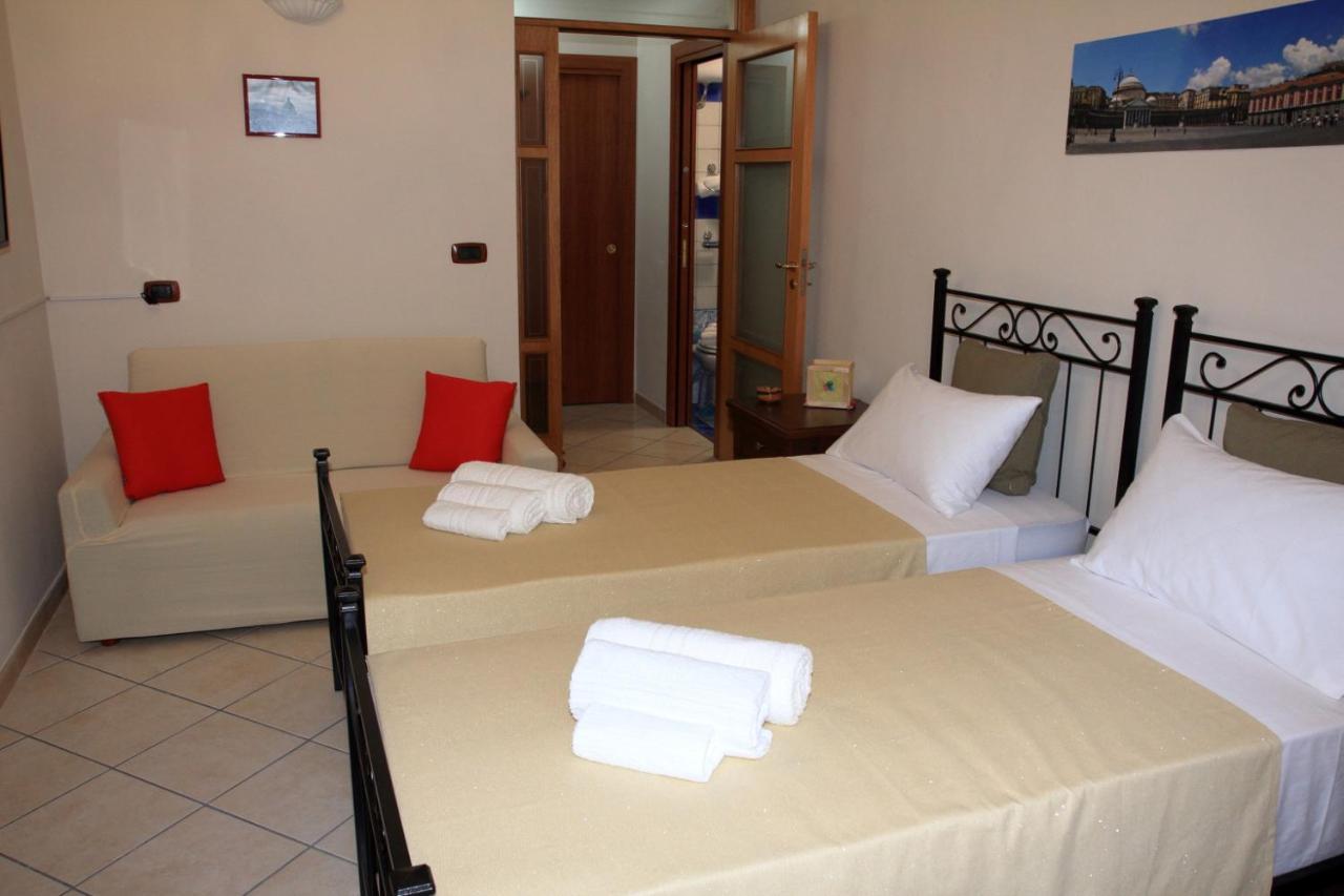 B&B Mitilini Central Station Neapol Zewnętrze zdjęcie